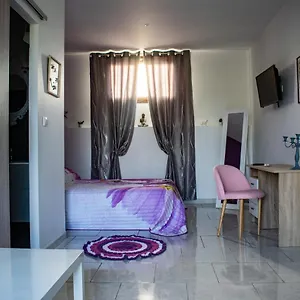 https://chambre-dhotes-lempery.midi-pyreneeshotels.com
