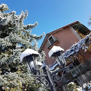 https://a-la-belle-epoque.fr-provencehotel.com