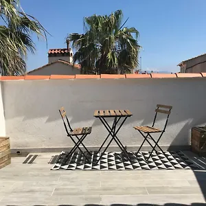 https://les-chambres-dagatha.fr-provencehotel.com